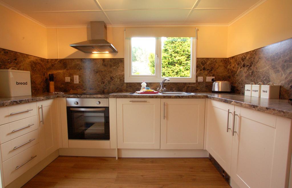 Glen Affric Holiday Park Cannich Bagian luar foto