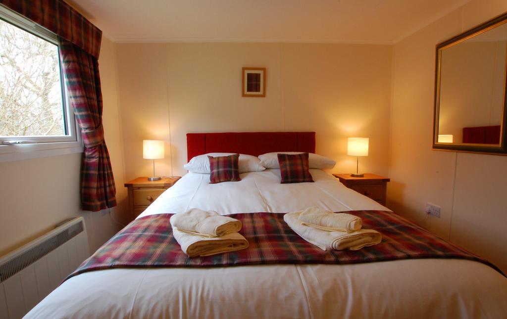 Glen Affric Holiday Park Cannich Bagian luar foto